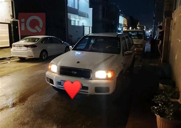 نيسان باثفايندر 2001 للبيع في العراق -  بغداد